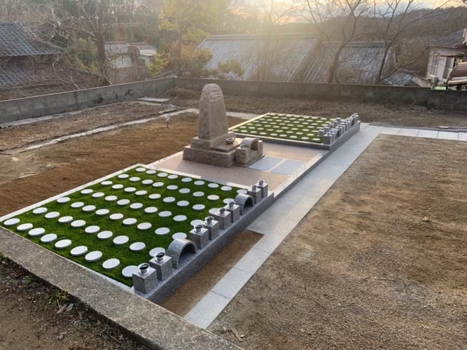 岡山市	 緑丘墓地