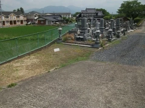 津山市 高野墓地