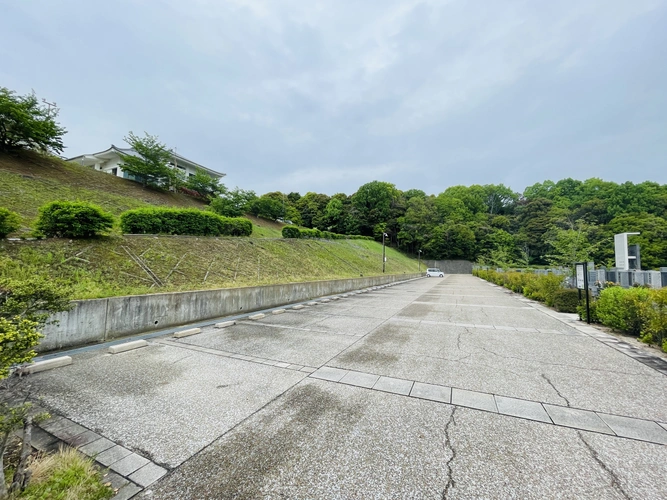 古江中央霊園 駐車場の写真