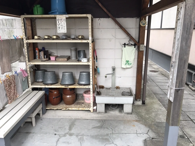 長久寺墓地 水汲み場の写真