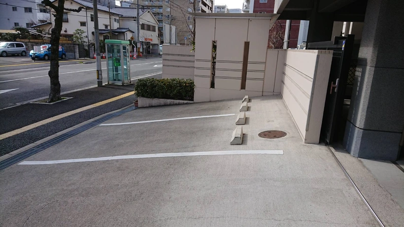 専光寺墓苑（広島） 駐車場の写真