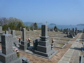 宗教不問の寺院墓地