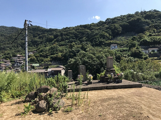 呉市営 警固屋墓地 