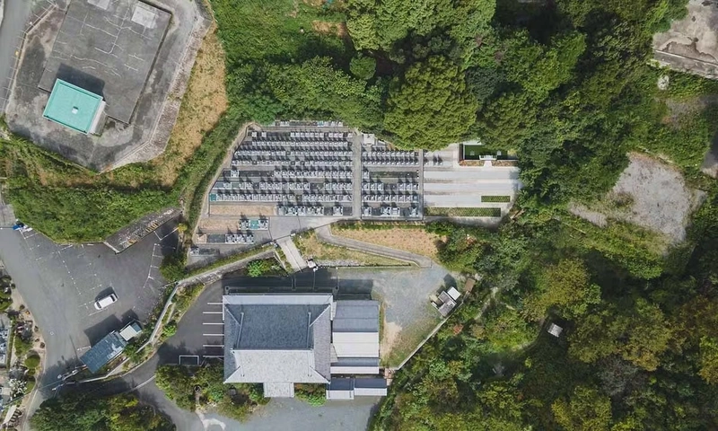 観音寺五日市墓苑 