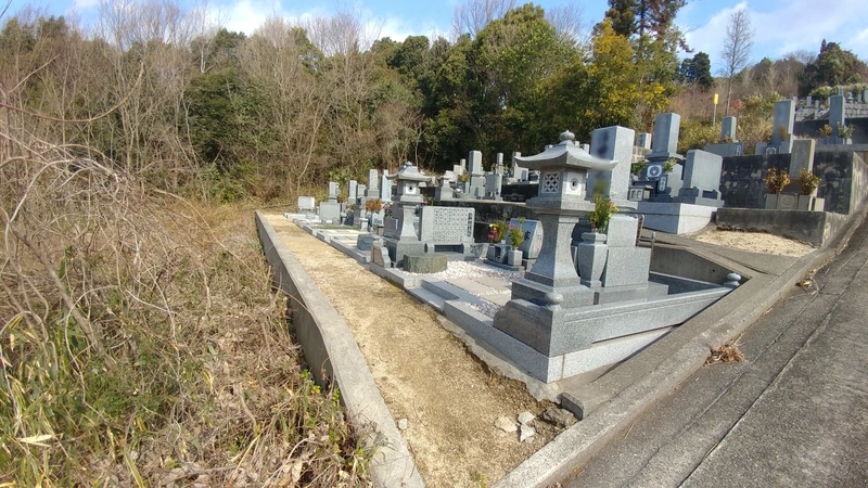 Cemetery Photo 5