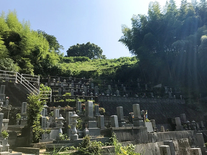 大竹市営 梅ケ滝墓地 