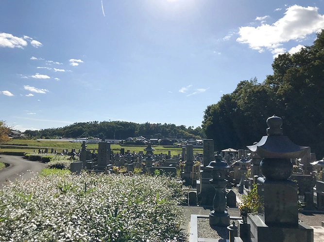 三次市のぞみが丘霊園 