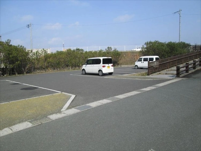 下関市営 武久墓地 駐車場の写真