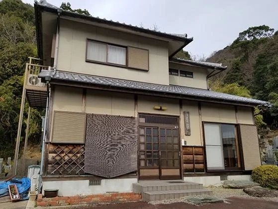 実相寺霊園 