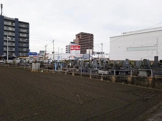 沖の浜共同墓地 