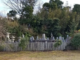 浄土真宗本願寺派の寺院墓地