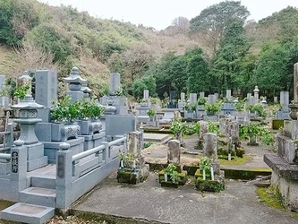 浄土真宗本願寺派の寺院墓地