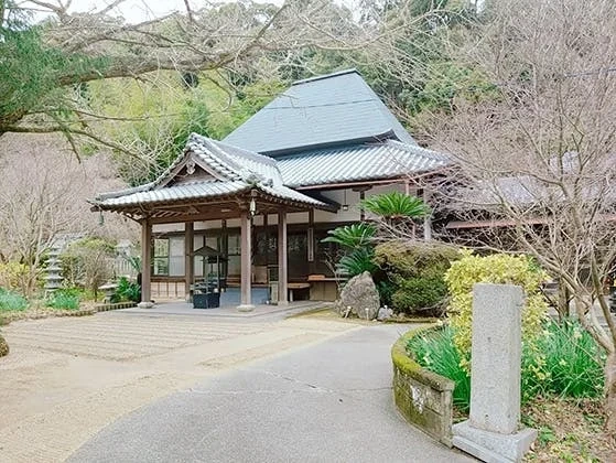 長谷寺霊園 