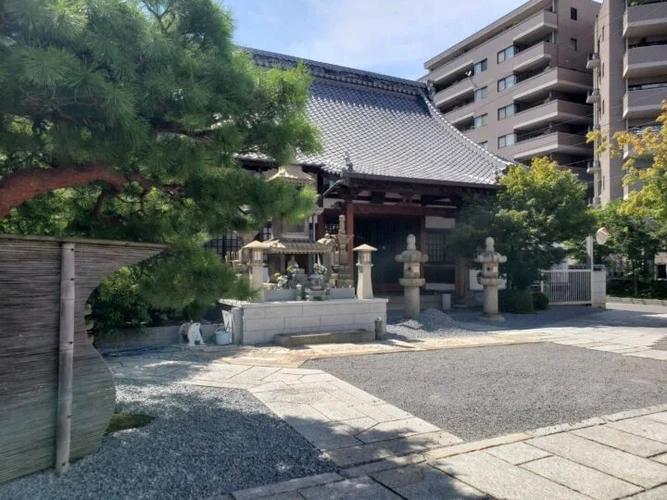 高松市 泉立寺 のうこつぼ