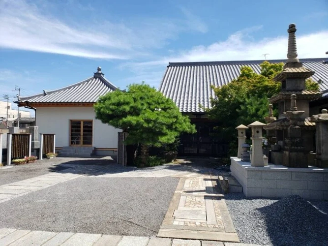 高松市 泉立寺 のうこつぼ