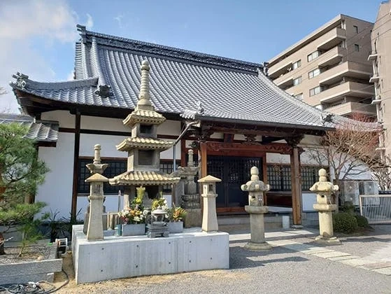 高松市 泉立寺 のうこつぼ