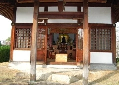 道後聖墓苑 