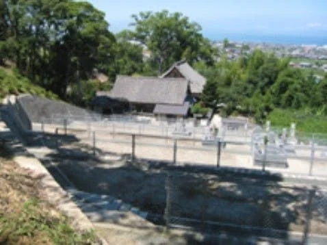 喜多郡内子町 福田寺霊苑