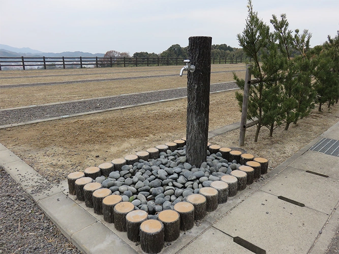 今治市 大谷墓園墓地 水汲み場の写真