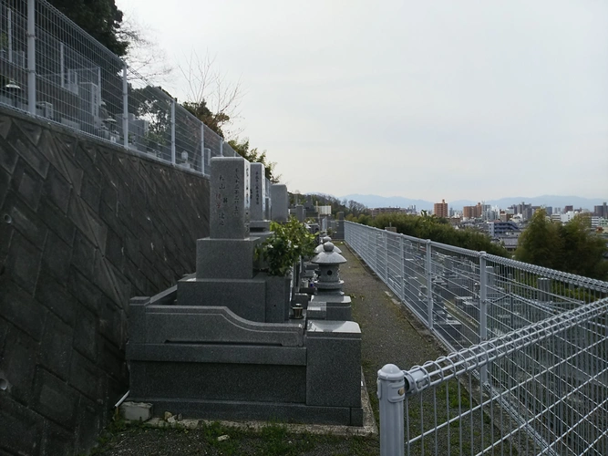 松山市 松山市営 山越墓地