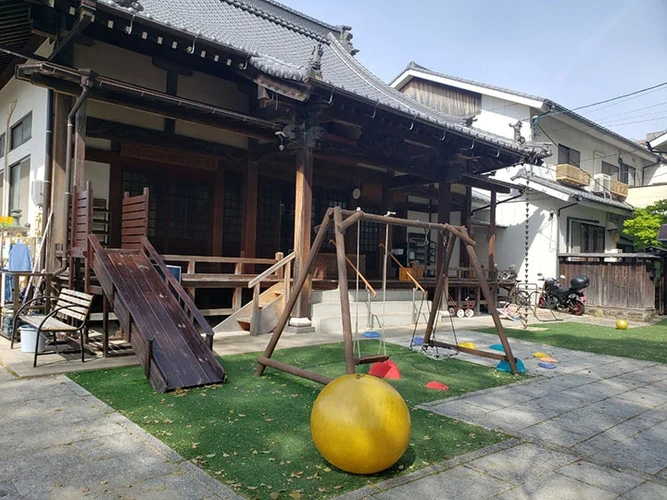 松山市 正念寺 のうこつぼ