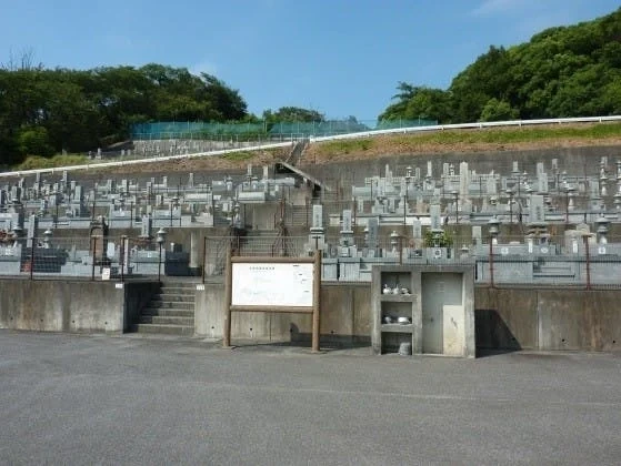 愛媛県の全ての市 松山市営 北斎院墓地
