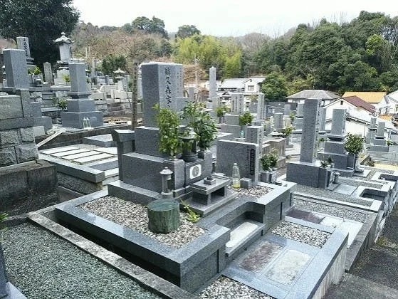 愛媛県の全ての市 松山市営 太山寺墓地