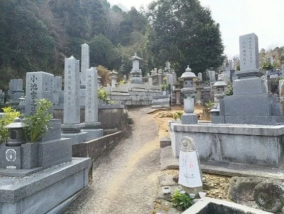 愛媛県の全ての市 松山市営 太山寺墓地