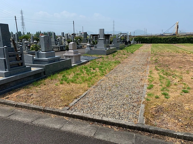 愛媛県の全ての市 西条市営 旭新開墓地