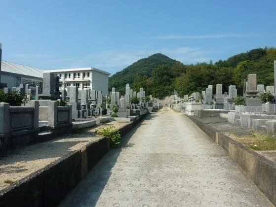 愛媛県の全ての市 松山市営 梅津寺墓地