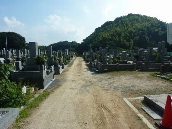 愛媛県の全ての市 松山市営 梅津寺墓地