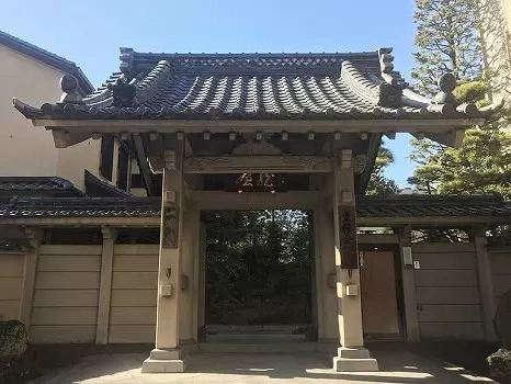 江東区 冝雲寺 のうこつぼ